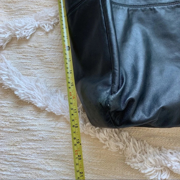 Badgley Mischka Large Leather Tote Bag - Picture 6 of 7